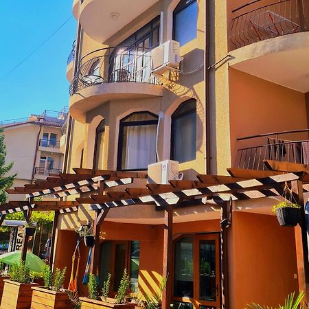 Алми Almi Hotel Sveti Vlas Buitenkant foto