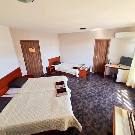 Алми Almi Hotel Sveti Vlas Buitenkant foto