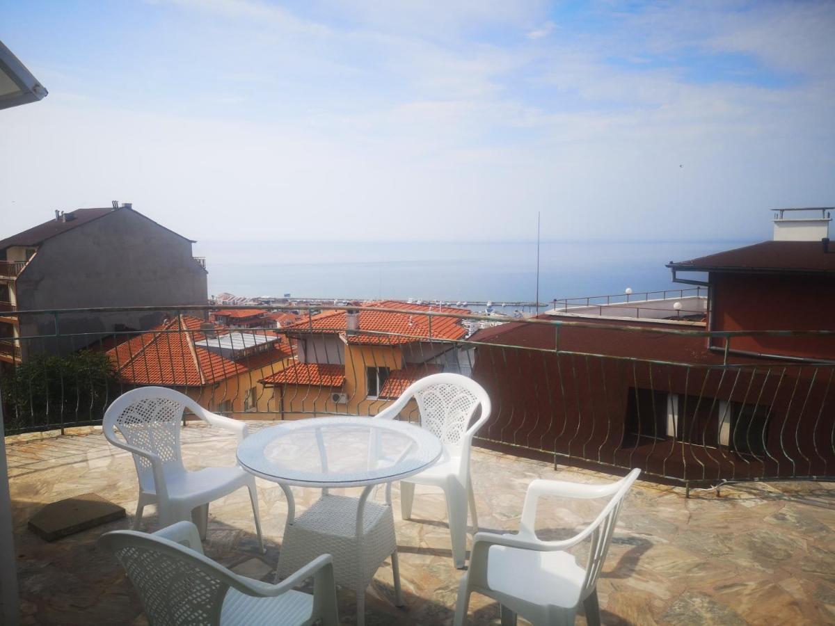 Алми Almi Hotel Sveti Vlas Buitenkant foto