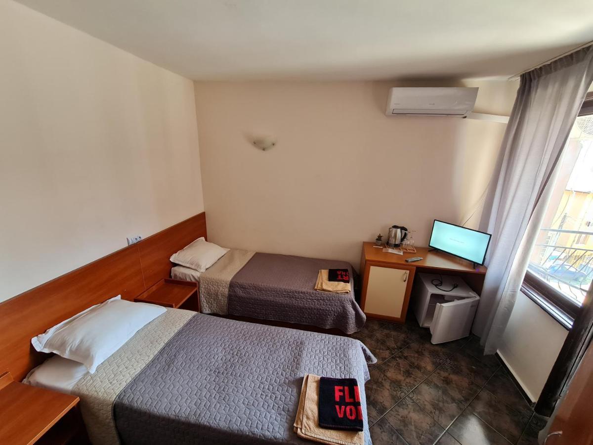 Алми Almi Hotel Sveti Vlas Buitenkant foto