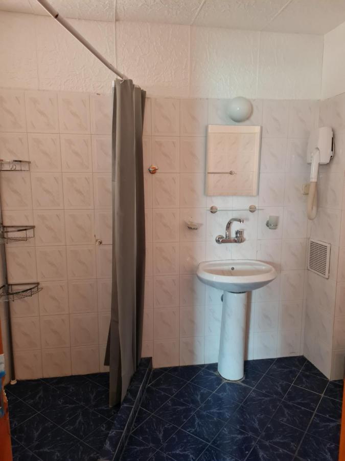 Алми Almi Hotel Sveti Vlas Buitenkant foto