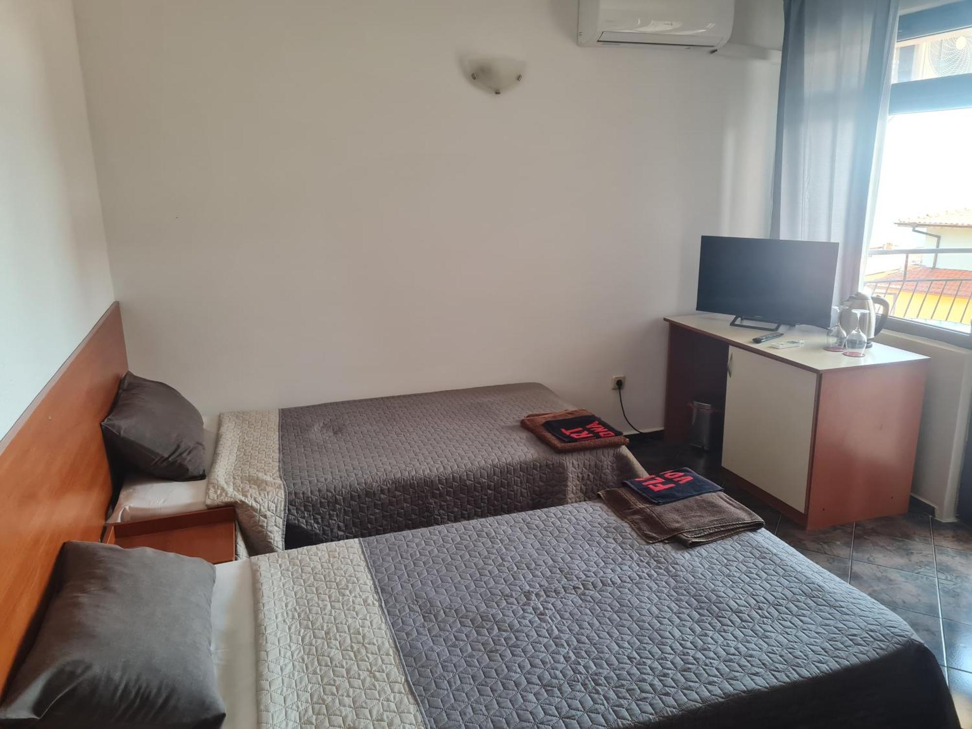 Алми Almi Hotel Sveti Vlas Buitenkant foto
