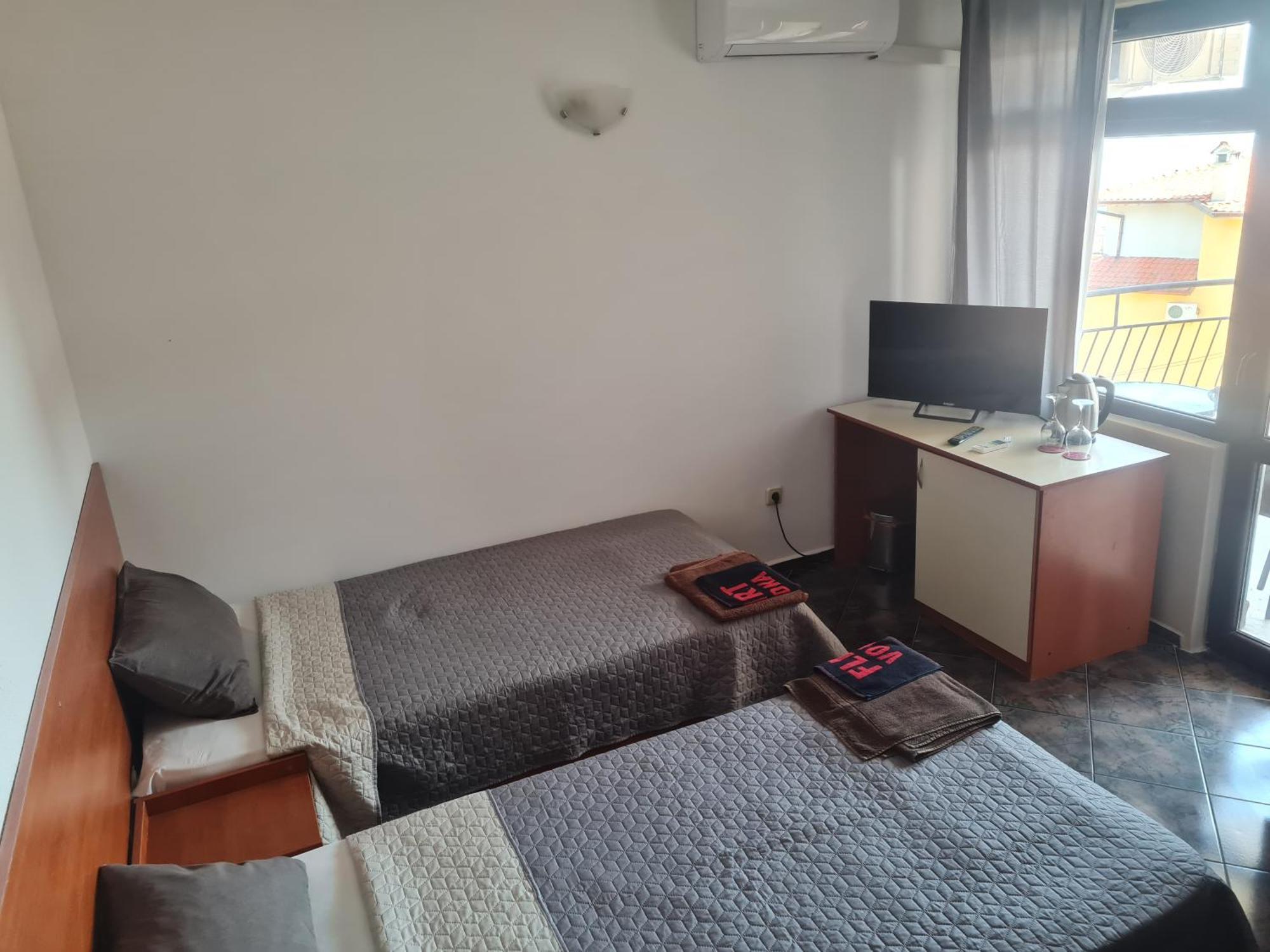 Алми Almi Hotel Sveti Vlas Buitenkant foto