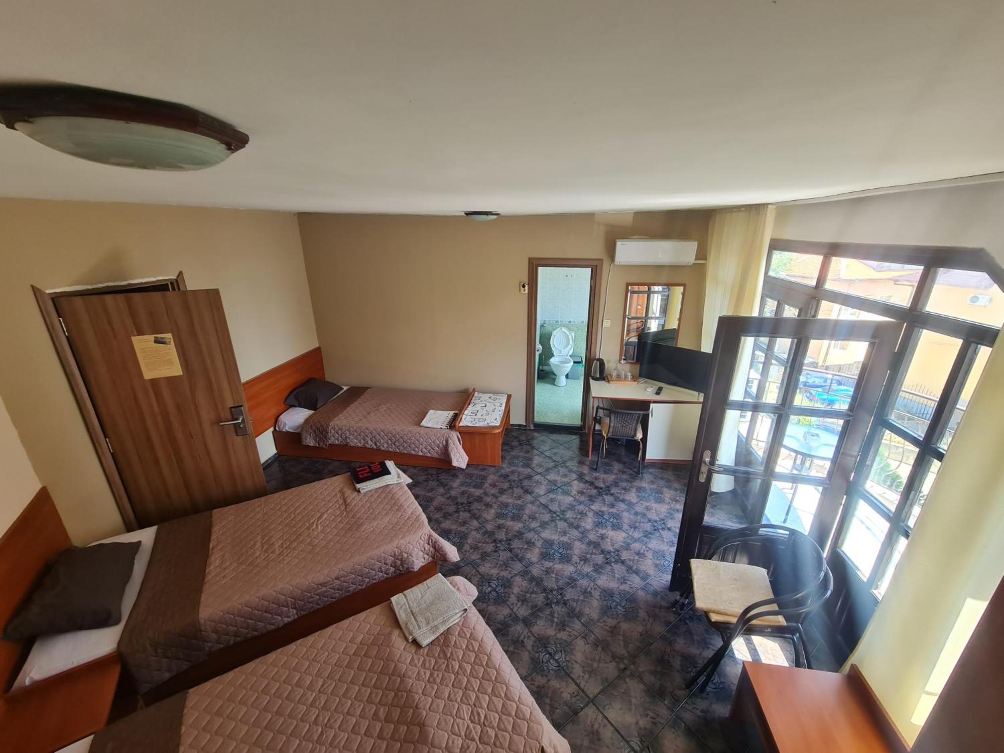 Алми Almi Hotel Sveti Vlas Buitenkant foto
