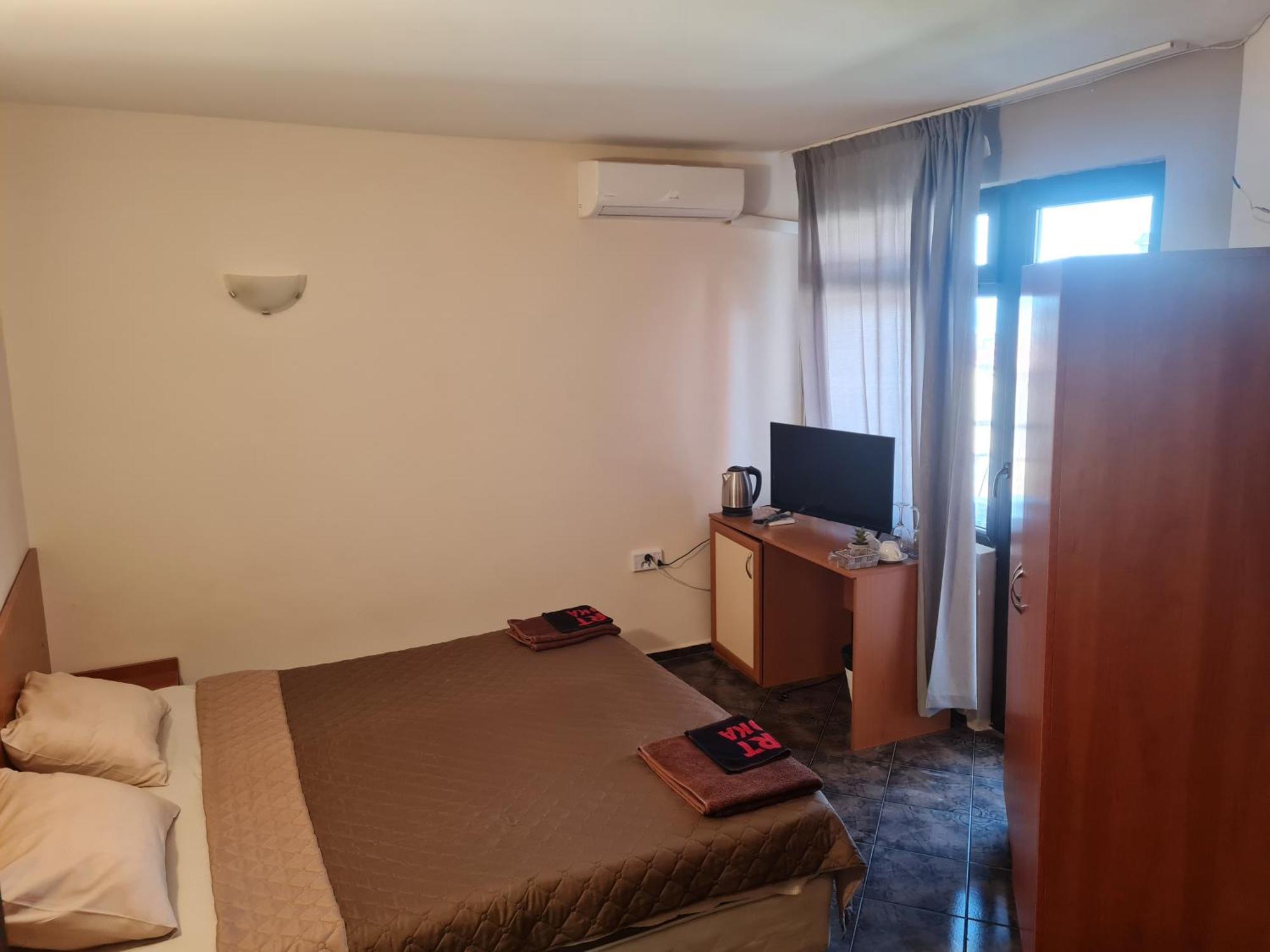 Алми Almi Hotel Sveti Vlas Buitenkant foto